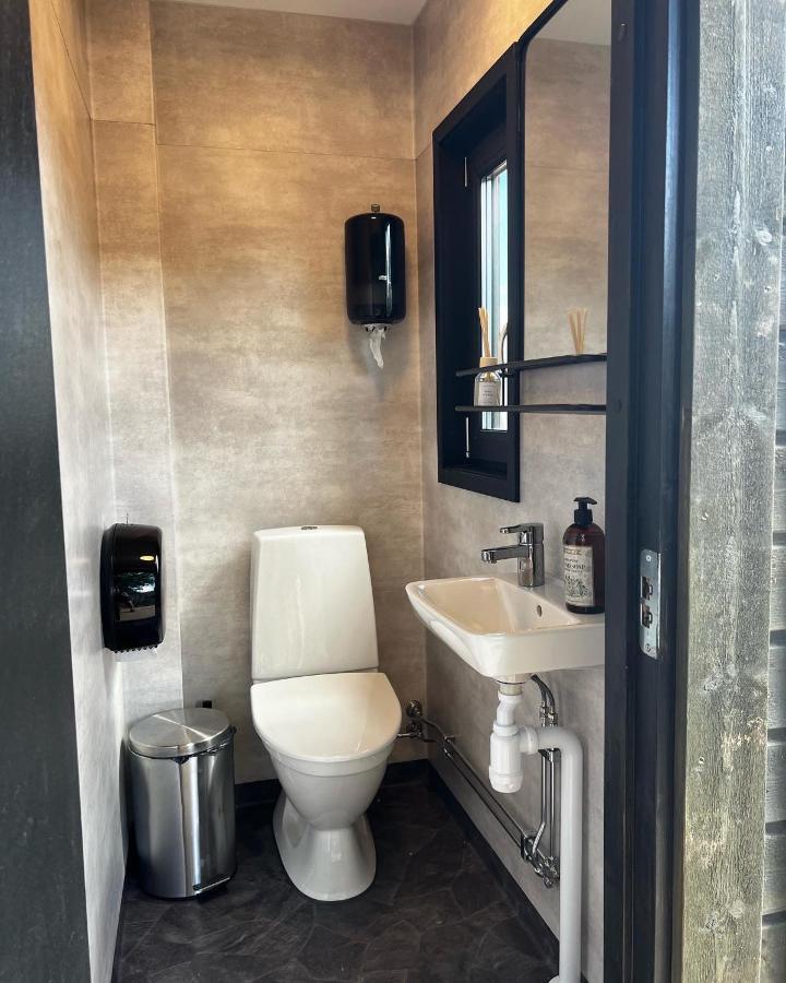 Vaettervy Glamping Hotel Habo Екстериор снимка